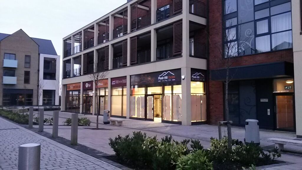 Subscribe to our newsletter Looking for Halfords Telford () store? You'll find the address, postcode, phone number, map opening hours and store info on dolcehouse.ml